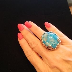 BOLD Huge blue ring!